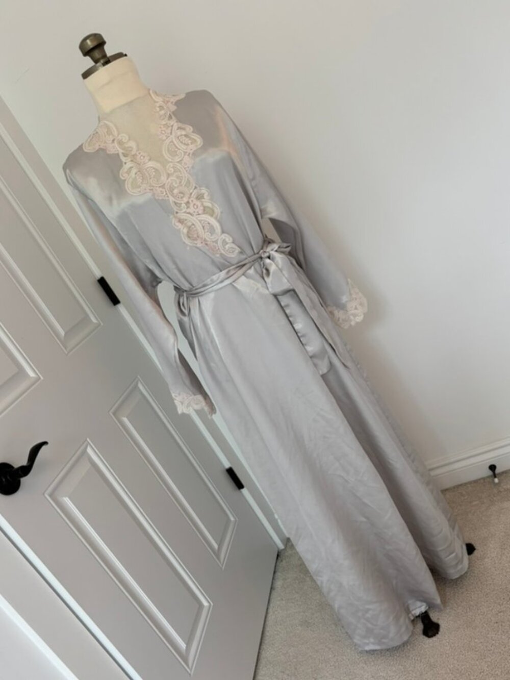 Eve Stillman Vintage grey long satin robe featuring intricate lace trim.
